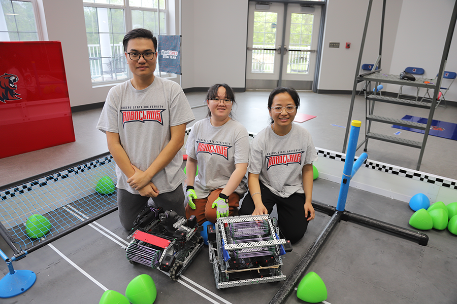 Students building robots.